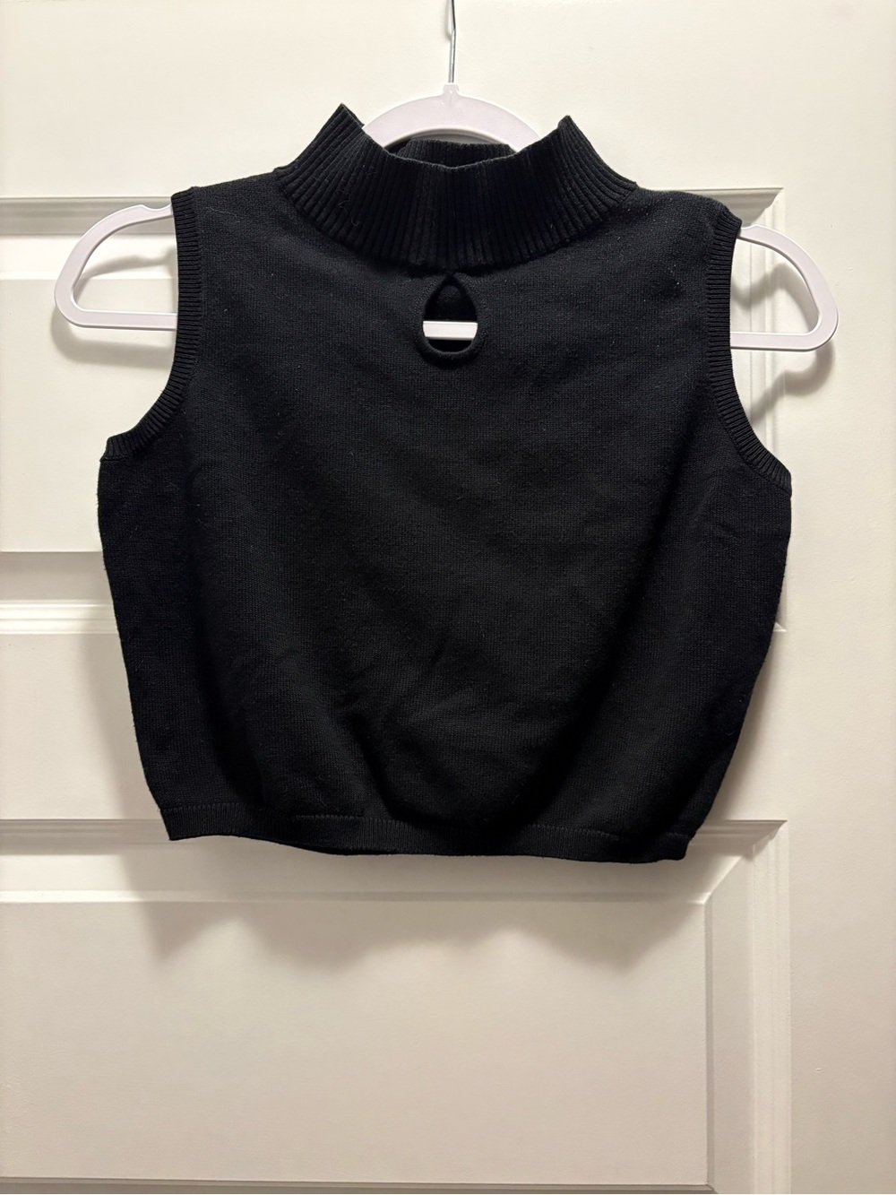 Brandy Melville Black Sleeveless Mock Neck Tank with Keyhole